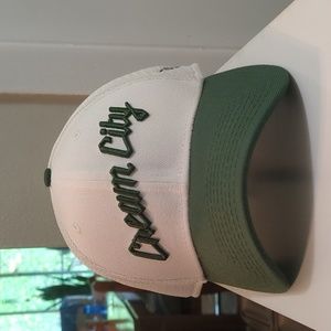 New Era NBA Milwaukee Bucks "Cream City" Men's Hat Size L/XL